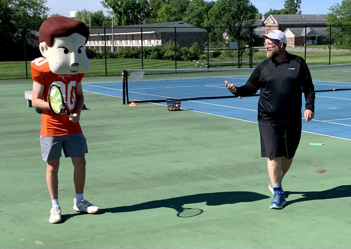 Lady 'Cane Tennis tweet media