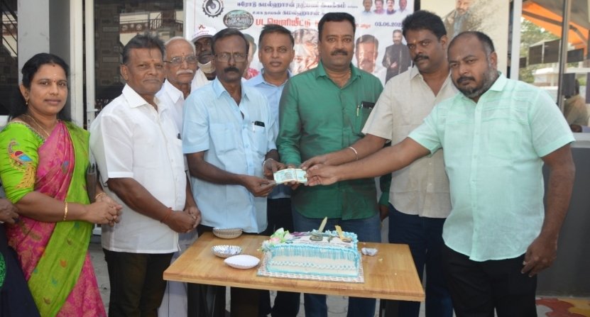 AnandhanBhuvana's tweet photo. @kamalhasan
@MouryaMNM
@Thangavelukovai
@maiamofficiaI https://t.co/o5bNVMjZeo
