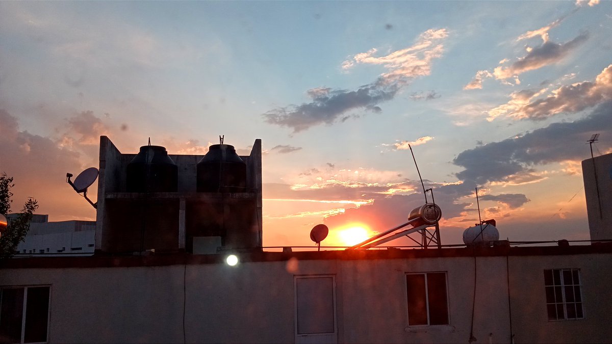 CarlosRamonMir5's tweet photo. #BuenosDias    #FelizViernesATodos 
#03Jun2022    #SJRAdelante
.
.
.
. https://t.co/oFiD2hEveD