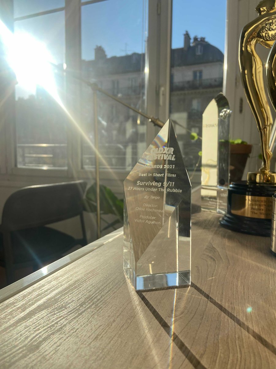 qldxrfestival's tweet photo. We love this photo Victor sent through of the trophy in the Paris sunshine #targo #victoragulhon #paris https://t.co/UhUT1AEfbi