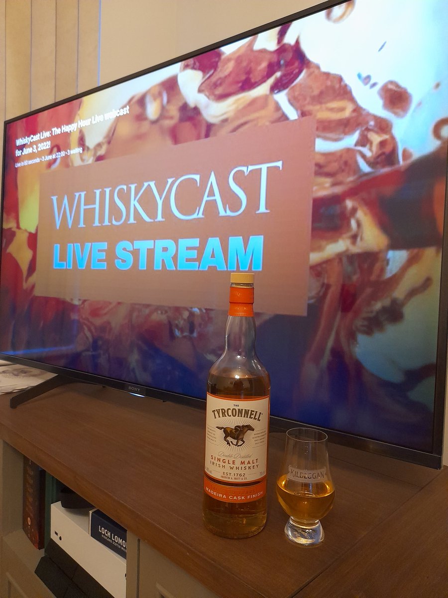 conorohare91's tweet photo. #HappyHourLive with #tyrconnellsinglemalt @whiskycast
A great 10 year old whiskey finished in madeira cask. First time trying this.  A fantastic whiskey 
#Fridaynightdram #Fridaynightsips #singlemalt #Andrewawatt #cooleydistillery https://t.co/AcydLK9Z3m