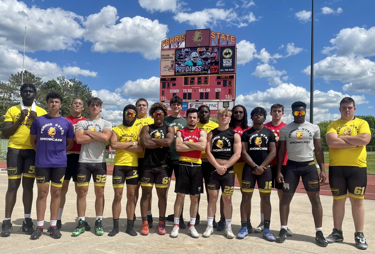Michigan Football Showcase 🔥🔥Thank you @SMSBFootball <a href="/FerrisState/">Ferris State Univ.</a> for another great show. #FerrisStateShowcase #SMSB #GSQUAD #TheProcess #TheCulture🇨🇦