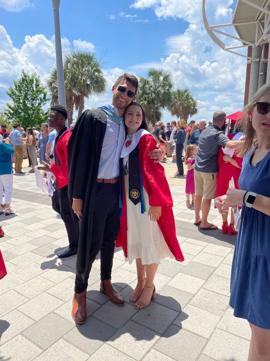 LaFaverScience's tweet photo. The Class of 2022, as you were freshman, I too was a freshman, a first year teacher ready for whatever comes next! Fours years, a global pandemic, &amp; these students have grown to become fine young people! Go out &amp; conquer everything knowing we are here to love you! #scienceteacher https://t.co/jVNB5EYU7j