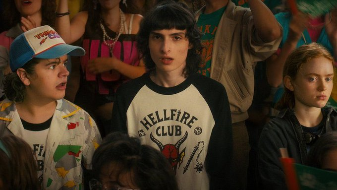 DiscussingFiiIm's tweet photo. The official runtime for the #StrangerThings4 finale is 2 hours and 19 minutes.

Read our Vol. 1 review: https://t.co/kmic5ORyIk https://t.co/5iYewQOb1K
