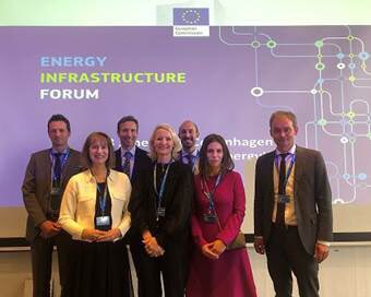 JorgensenJuul's tweet photo. Thank you to this excellent team for interesting and important days at the #EnergyIF. Planning and targeted investments for cross border infrastructure are necessary for the energy transition #RePowerEU 🇪🇺 https://t.co/HeGgUZZWku