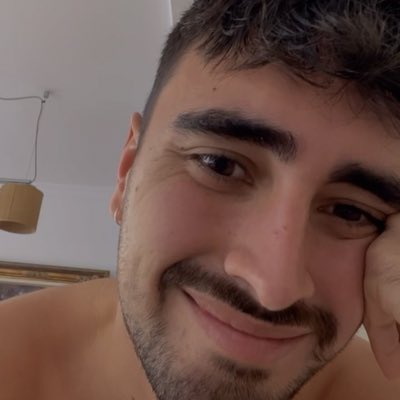 Danigi98's tweet photo. #NuevaFotoDePerfil https://t.co/x6CKHRSX8s