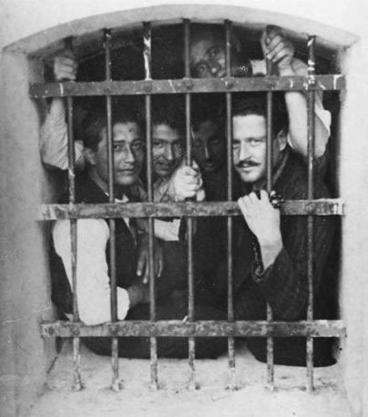 pambikcom's tweet photo. #NazımHikmet saygı sevgi ve rahmetle anıyoruz 💐 https://t.co/sg4XuQxmNZ