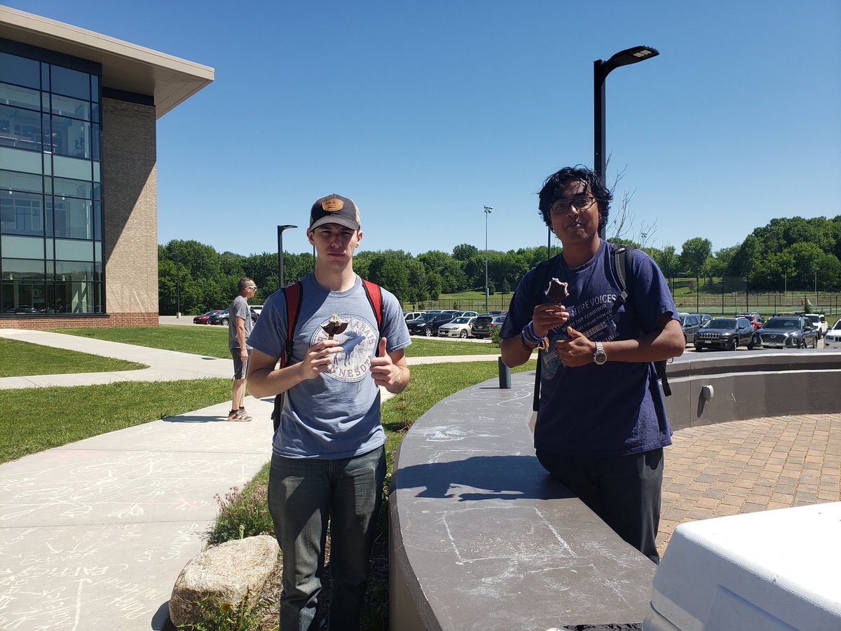 Shakoscitech tweet media