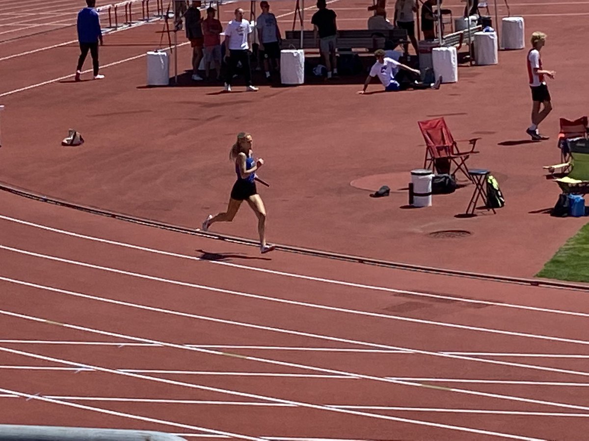 Fairlawnk12's tweet photo. State track meet today - Addie Swearingen moves on the the finals tomorrow in the 100m and 400m! The road ended today for Belle, Abbey, Julianna and Haley as they gave it their all! So very proud of all of our Jets! https://t.co/49W0sk3czt