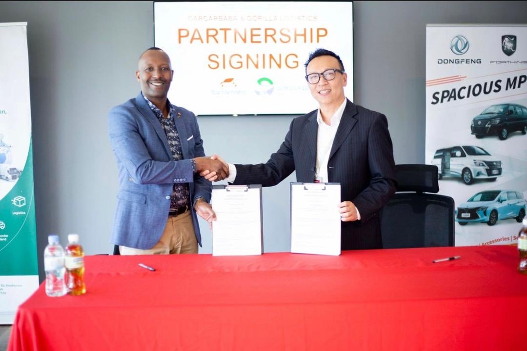 Seka_Fred_'s tweet photo. Partnership signed today be tween 2 companies Gorilla Logistics &amp; Carcarbaba.
Congratulations to gorilla Logistics team https://t.co/1d5Enfs2xQ