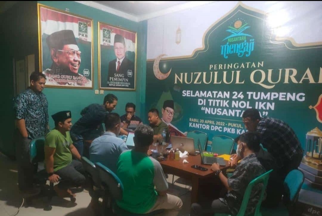 A_FauziFawaz's tweet photo. Melihat fakta  anak muda semangat ber PKB, AYOO yang merasa muda gabung di PKB bersama gus Muhaimin,  beraktifitas bersama untk memimpin masa depan bangsa indonesia https://t.co/vkO1HsGrOy
