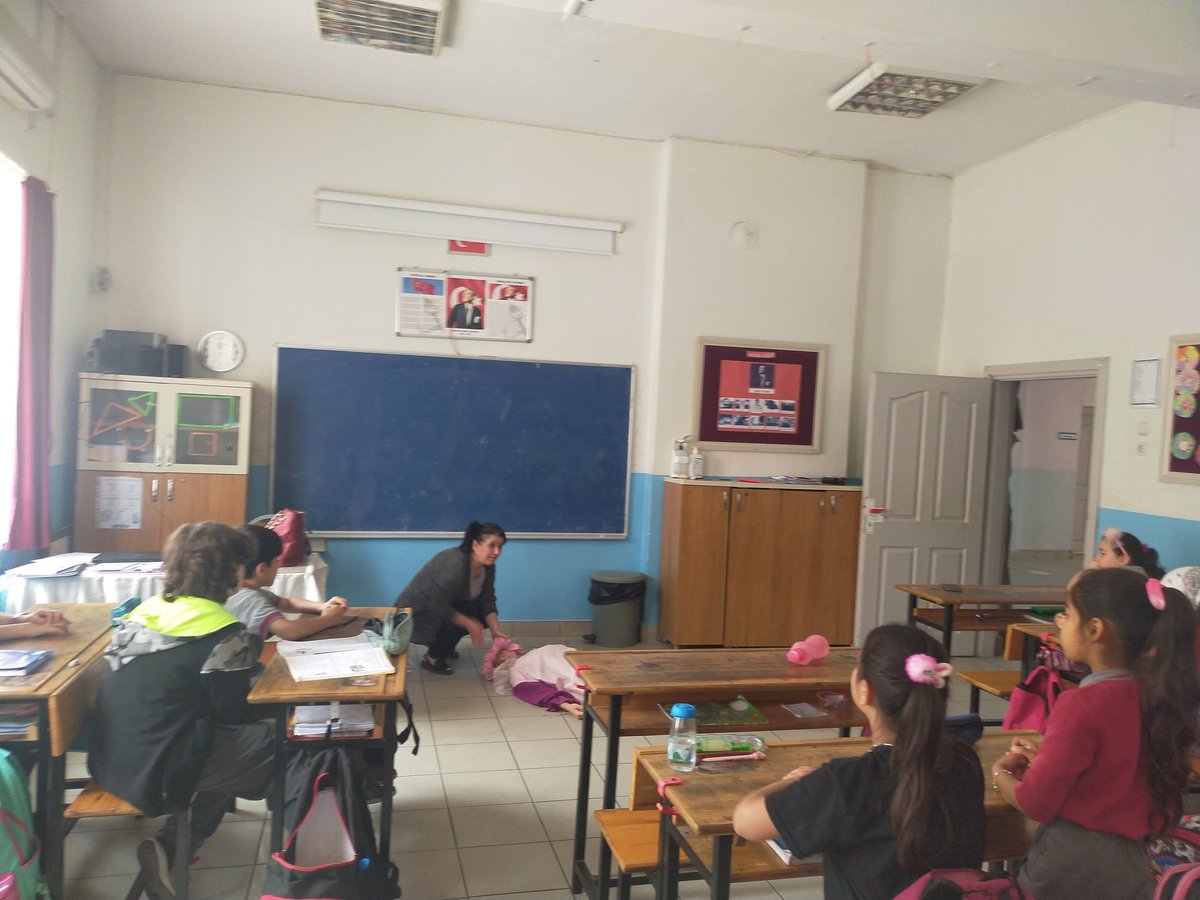Sakarın burnu mu kanamış hemen size ne yapmanız gerektiğini <a href="/hulyacan54/">Hülya Can</a> gösterecek 🌟👃👂🚑🆘
