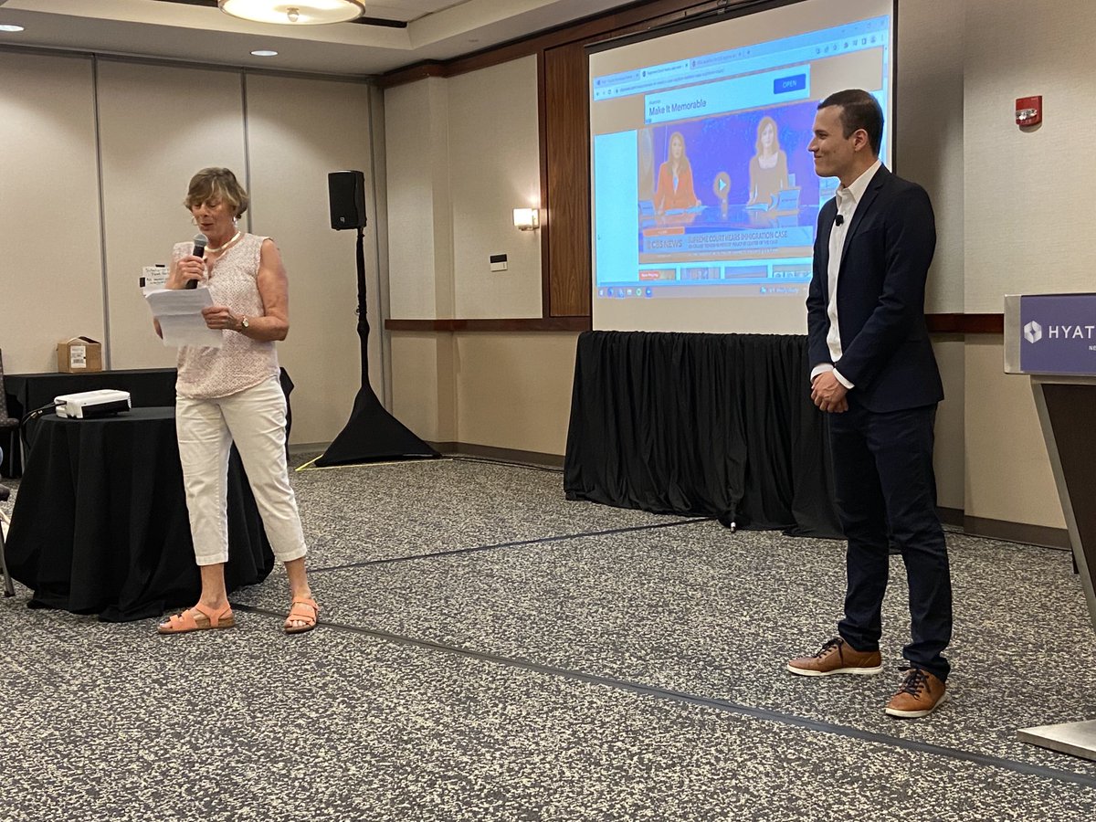 Noreen Drucker introducing Camilo Montoya-Galvez ⁦<a href="/NJTESOL_NJBE/">NJTESOL_NJBE</a>⁩  ⁦<a href="/camiloreports/">Camilo Montoya-Galvez</a>⁩  #emmywinningreporter