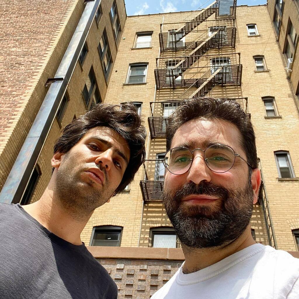 So excited for @laylitparty tonight! We are moving to the amazing hall at <a href="/elsewherespace/">𝚎 𝚕 𝚜 𝚎 𝚠 𝚑 𝚎 𝚛 𝚎</a> and it’s gonna be glorious. Seeya there if you’re in nyc, or next week in Mtl. ❤️ instagr.am/p/CeWbTVWrUfv/