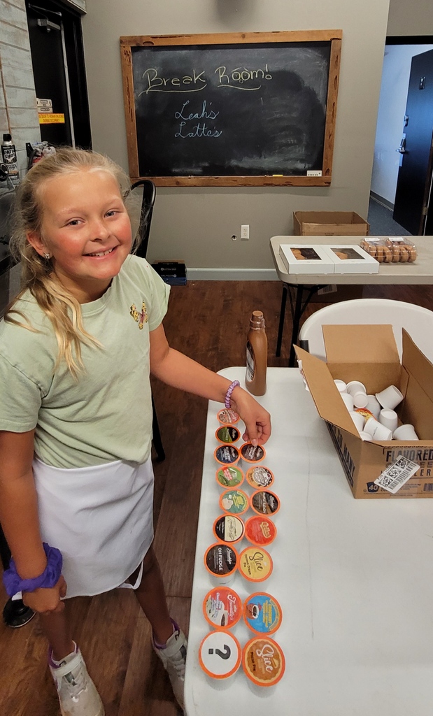 ArmstrongLock's tweet photo. Lil' Leah's Latte's came to Armstrong Lock today and we treated the tea to coffee and donuts on National Donut Day.   What a cute Barista! #nationaldonutday #lilLeah #TeamArmstrong https://t.co/buhc9JIfKf
