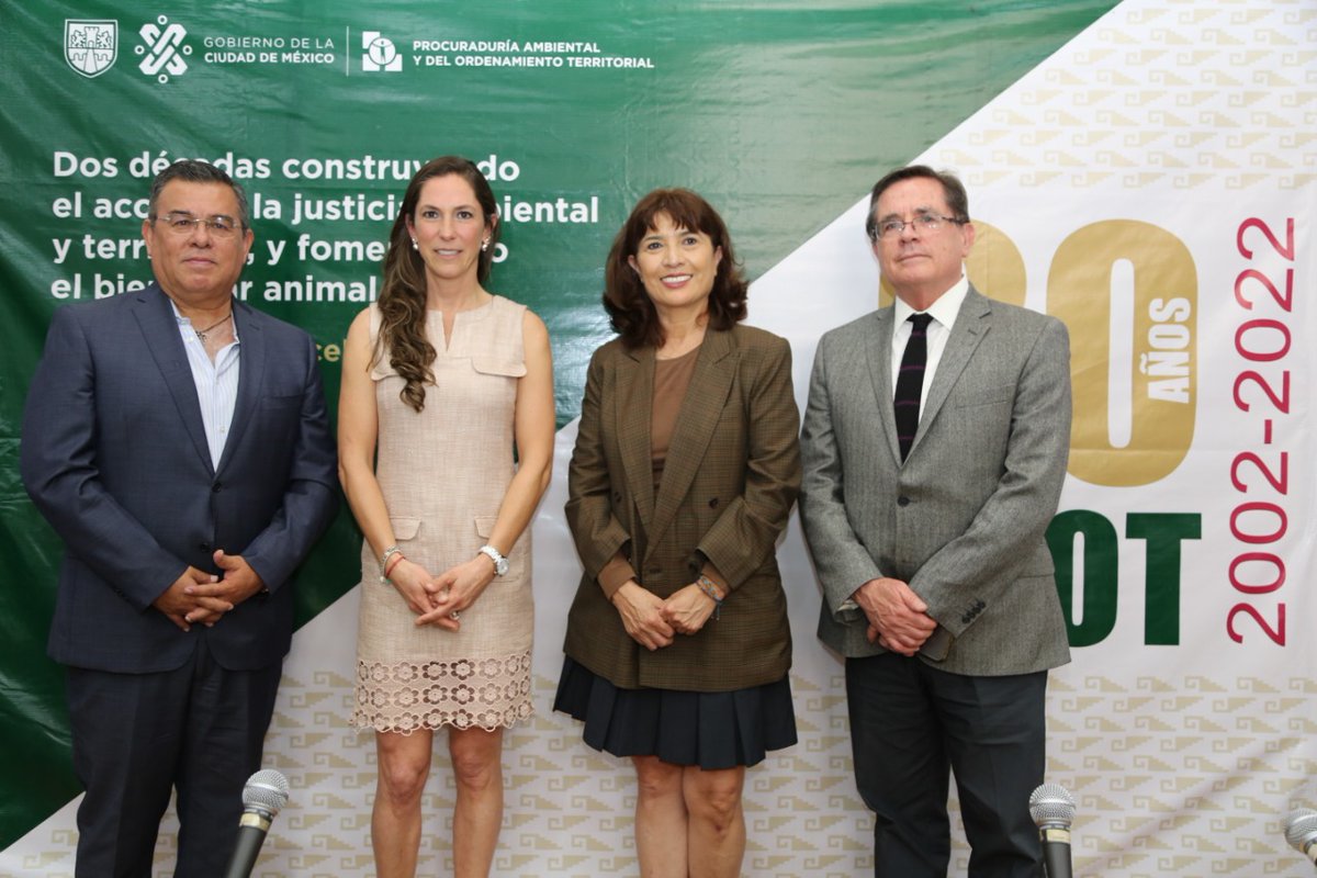 PAOTmx's tweet photo. Durante el evento conmemorativo #20AñosPAOT, la Procuradora @mariana_boy exaltó la labor de todos los ex titulares de la @PAOTmx: Miguel Ángel Cancino @Cancino_CDMX, Diana Ponce @dponcenava y Enrique Provencio @enprodu para construir una Procuraduría cercana a la ciudadanía. https://t.co/9jqFxFDepk