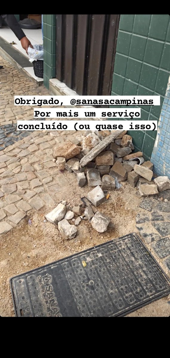 oluizmatt's tweet photo. @campinaspref @dariosaadi 
De que adianta vir fazer o serviço e largar o entulho na calçada https://t.co/K4wBYV551o