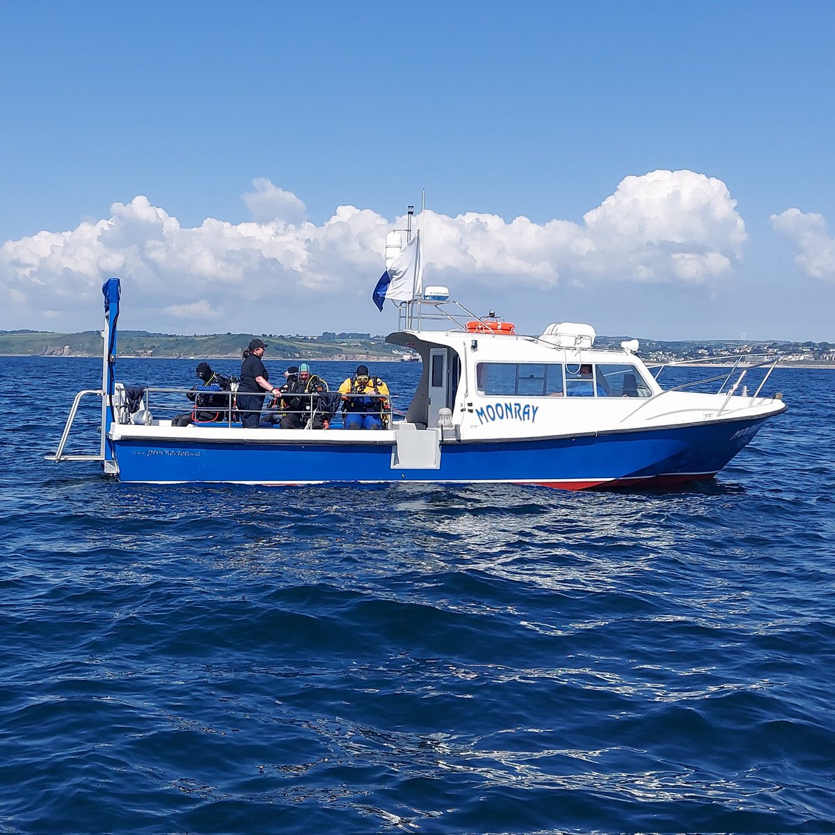 MarkWMilburn's tweet photo. Tonight's boat of choice, we will be home earlier than normal. https://t.co/hYFAJYZ7uu
