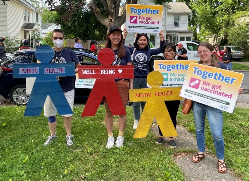 TCWholeHealth's tweet photo. Tompkins County Health Department & Tompkins County Mental Health Services was proud to join our community at the triumphant return of the @IthacaFestival Parade Thursday evening!
Public Health * Well Being * Mental Health
#TompkinsTogether
#twithaca https://t.co/pUYfrXQcAV