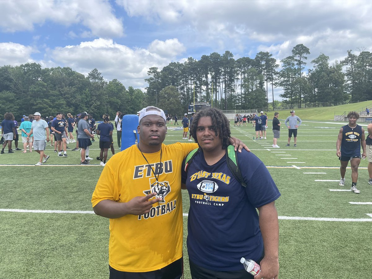 Had a great time <a href="/ETBU/">East Texas Baptist University</a> football camp!!@jkcoachc94 <a href="/CraigFant66/">Craig Fant</a>