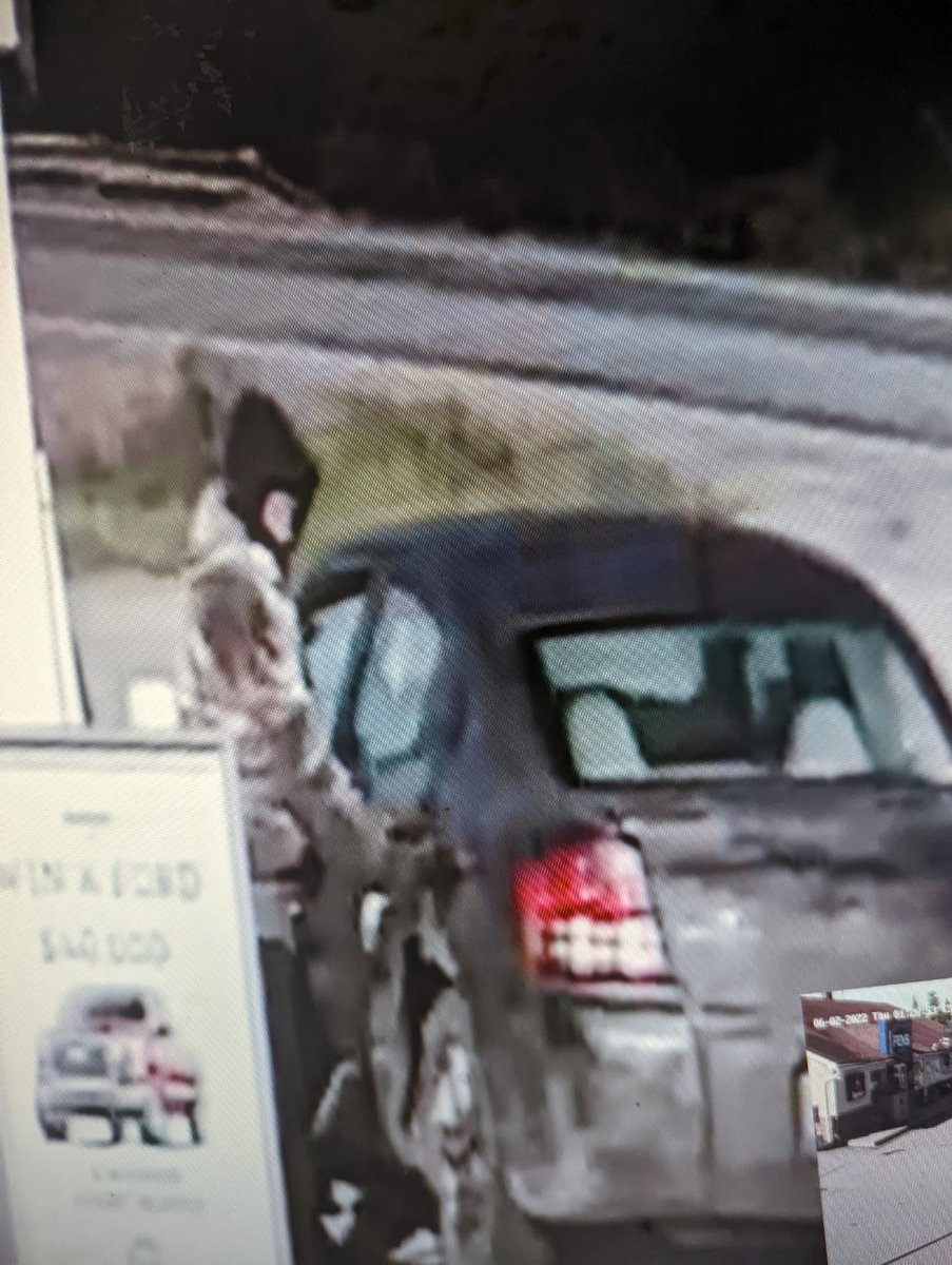 RCMPNB's tweet photo. RCMP asking for public’s help identifying person of interest following fuel theft , https://t.co/UgbuagsRRc #Lepreau https://t.co/4ivKc1WZbV