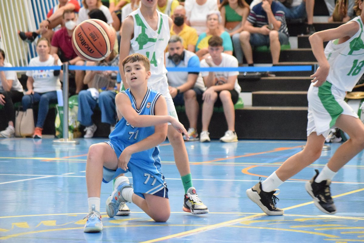 SevillaFAB's tweet photo. #FaseFinalMiniMas2002
⭕Jornada 1️⃣
🗓️3 al 5 de Junio
🏟️Pabellón Muriel Bujalance Leal
📍@gelvescomunica
⌛ 18:00 h
‼️Final del Partido‼️
🏀 @CBQalat 7️⃣5️⃣
🆚️
🏀 @CNauticoSevilla 7️⃣8️⃣
📲 Siga los Partidos en vivo a través de la APP "AFICIÓN FAB"
🎥 https://t.co/zycBlQdKBH https://t.co/ipabnMjW46