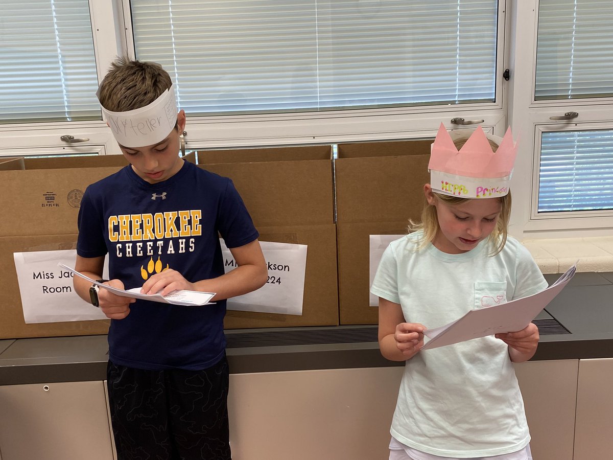 Bravo to these amazing 3rd grade Reader’s Theater performers! #cherokeeinspires #findingjoy67 <a href="/enrichment67/">Sheila Osman</a> <a href="/Mrs_Freibrun/">Liz Freibrun</a> <a href="/cherokee3miller/">Annette Miller</a> <a href="/cherokee3A/">Kylie Arndt</a>