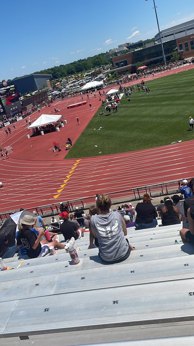 Day 1 prelims. Reagan you runs the 100, 200 &amp; 400 today. Updates to come!