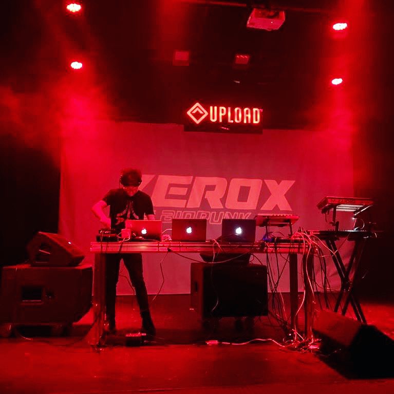 XEROX BIOPUNK (@xerox_biopunk) on Twitter photo Muchísimas gracias a todos los que nos vinisteis a ver el pasado viernes 27/5 a la sala Upload de Barcelona. Fue una velada puto-fantástica ⚡️🤘🏻💀⚡️
#cyberpunk #cyberpunk2077 #midtempo #midtempomusic #darksynth
<a href="/GeorgeGold79/">Nightcrawler Music</a> Muchísimas gracias a todos los que nos vinisteis a ver el pasado viernes 27/5 a la sala Upload de Barcelona. Fue una velada puto-fantástica ⚡️🤘🏻💀⚡️
#cyberpunk #cyberpunk2077 #midtempo #midtempomusic #darksynth
<a href="/GeorgeGold79/">Nightcrawler Music</a>