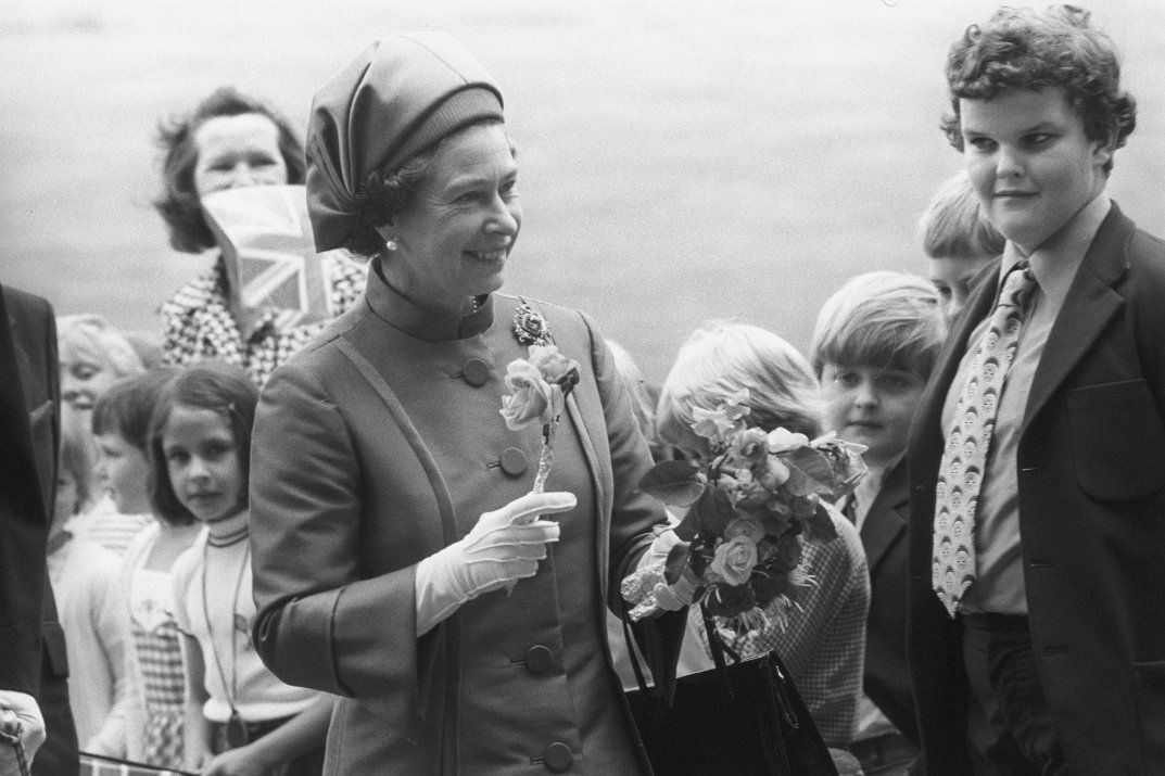 RoyalFamily's tweet image. 🇬🇧 This weekend, members of the Royal Family will visit Wales, Scotland and Northern Ireland to join #PlatinumJubilee celebrations.
 
Today, The Princess Royal is in Scotland.