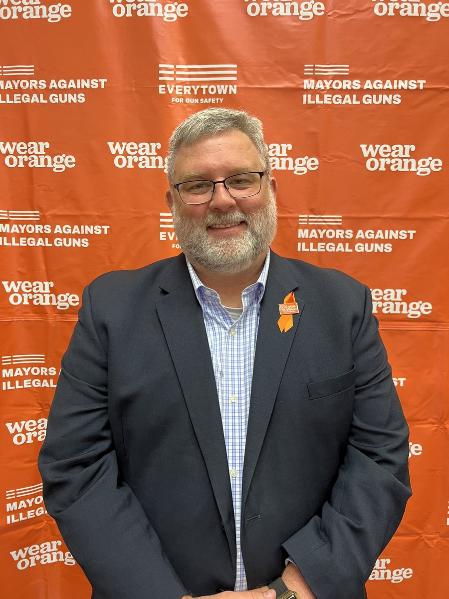 JasonSnider2's tweet image. I #WearOrange to honor the victims and survivors of daily gun violence. 

I’m a member of #MayorsAgainstIllegalGuns to fight to end the gun violence crisis. Today I’m saying "Enough is Enough." The time for the US Senate to take bold action on gun safety is NOW!
