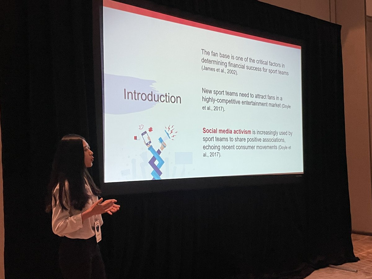 Dr_YiranSu's tweet photo. Proud advisor moment when your first student concluded her first NASSM presentation. Nice job @SarahGuo2022! May academia treat you well and love you back  😊 https://t.co/GXJePwc1DA
