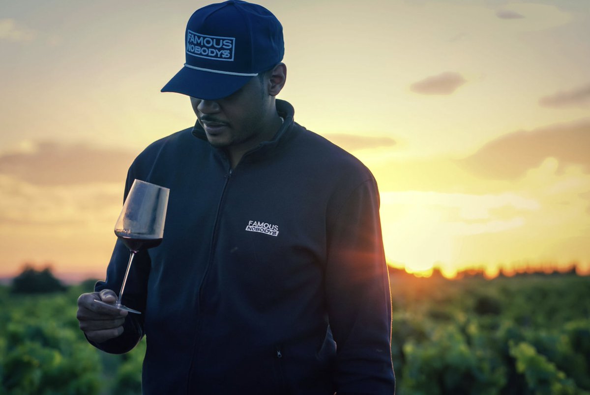 carmeloanthony's tweet photo. It’s a timeless blend that we integrated modern philosophies of winemaking and sustainability into. Full-bodied, complex, yet still an easy drink. Pro tip – it pairs well with BBQ 💯. Can’t wait for you all to try it when it starts shipping this fall. https://t.co/XqWu4JanQe
