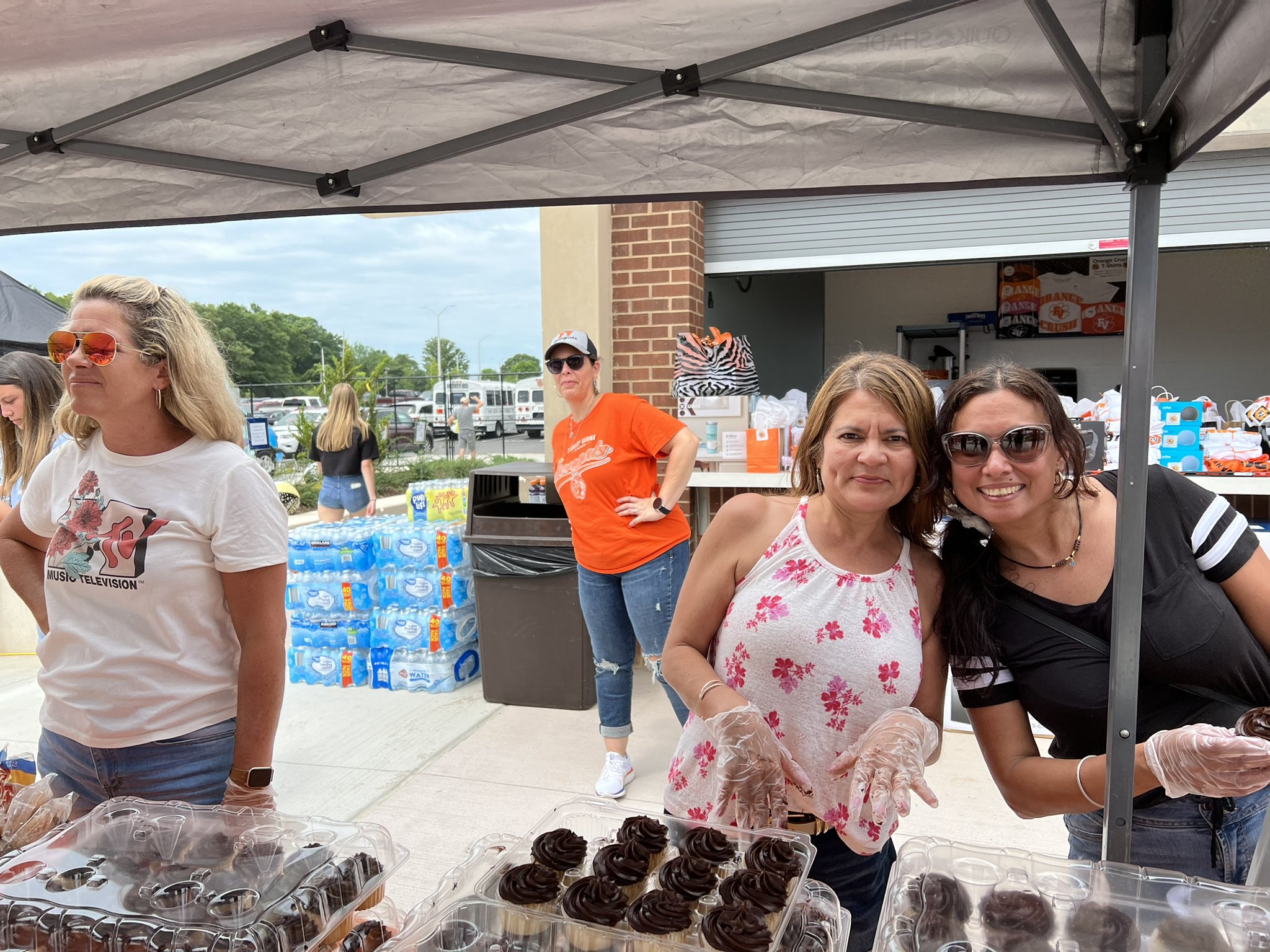 FuquayVarina HS on Twitter "🥳 Thanks again to our AHmazing Senior