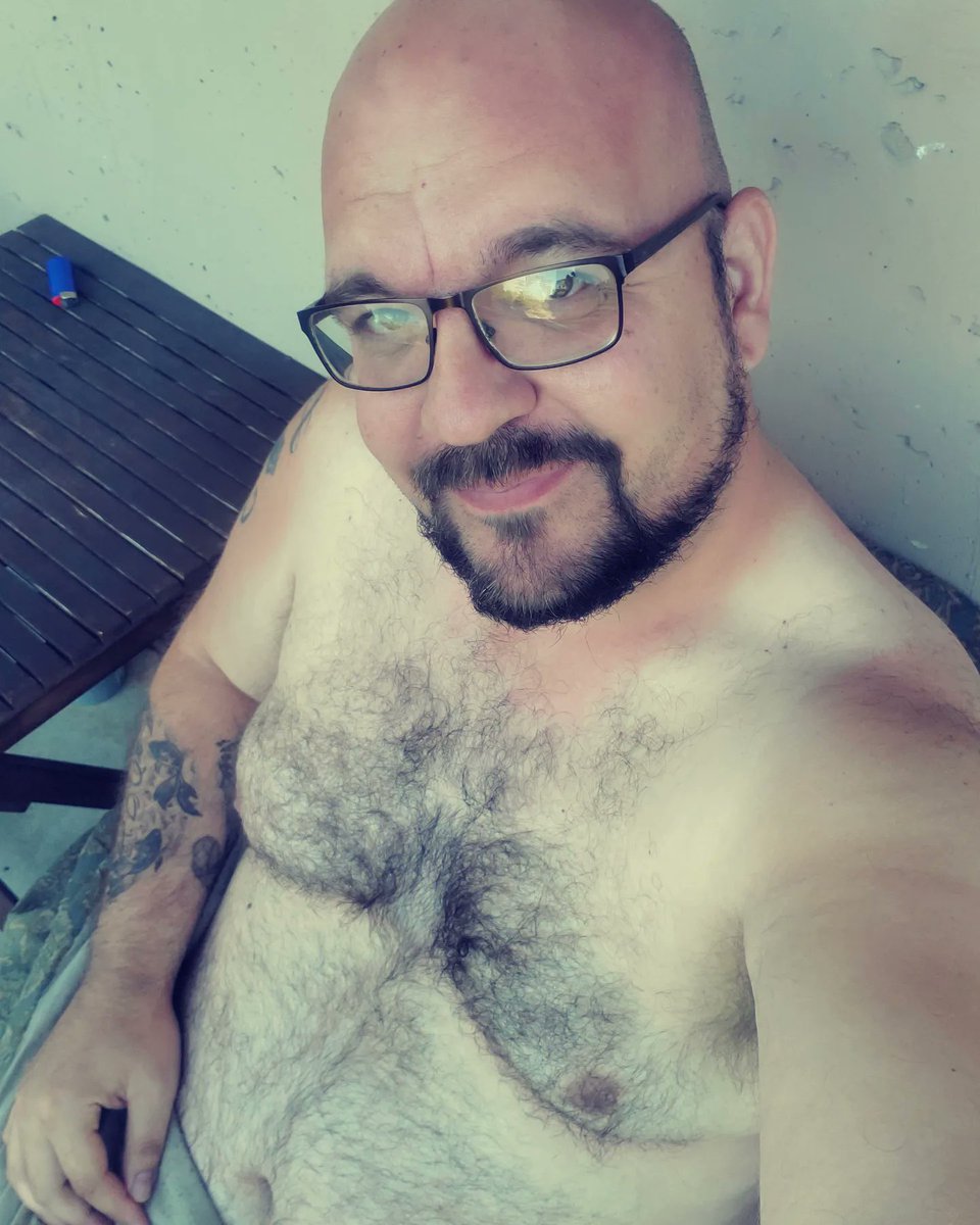 JBWCANVASART's tweet photo. Happy Friday Bitches‼️😈🔥🤤
#gaymen #gayoutdoors #gaypride #gaypride #gayman #gaybear #gayfollowforfollow #gaychub #gayhairy #gayontario #gaysexy #gaybeard #gaylife #gaybodypositivity #gayhot #gaycute #gay #gayguy #gaylondon https://t.co/BH74JF92Nz