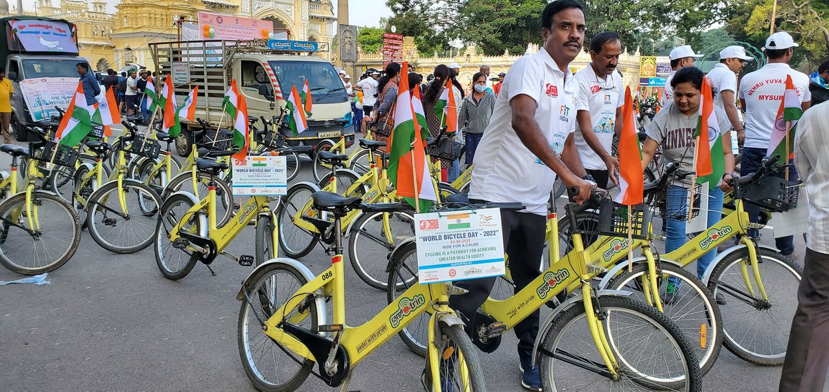 MyTrinTrin's tweet photo. #worldbicycleday2022 https://t.co/Q2kAOFaTne