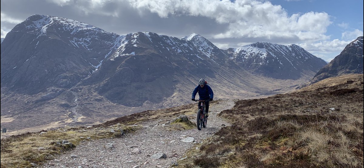 cycle_wise's tweet photo. Every day should be #worldcyclingday. It is for all at Team #cyclewise. The #bestinvention  EVER!! #bikes #❤️bikes. https://t.co/0kstfCFWLL