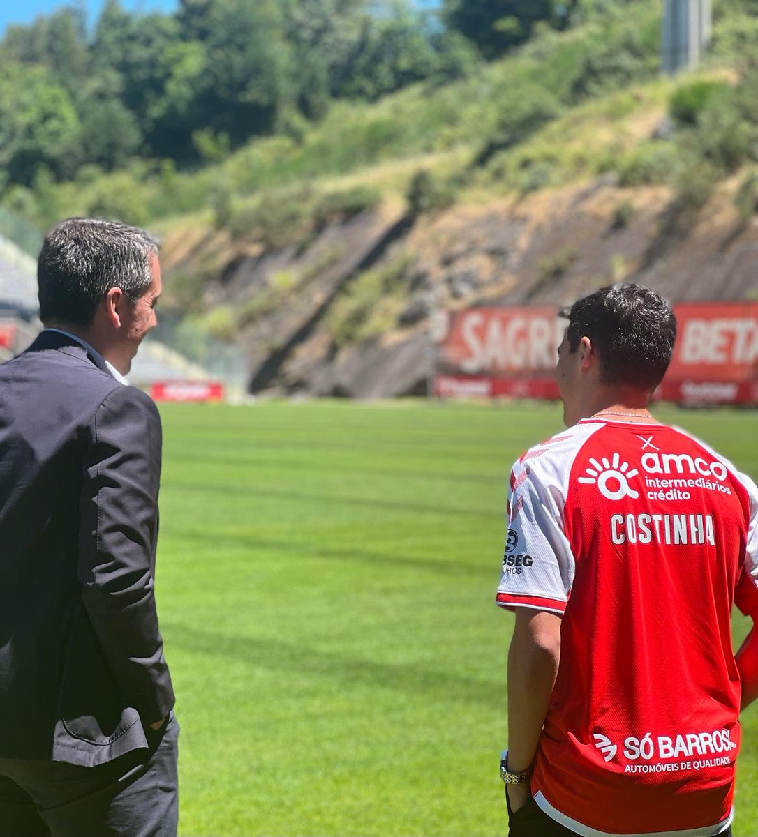 JRR_76's tweet photo. Os grandes palcos são para os grandes artistas. Boa sorte Costinha ✍️ @SCBragaOficial https://t.co/MeHQtAj2Us