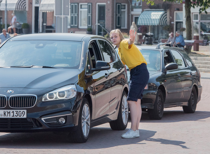 gemharderwijk's tweet photo. Op zoek naar een leuke vakantiebaan? Gemeente Harderwijk is op zoek naar parkeer- en havenmedewerkers voor de maanden juli en augustus. Meer info 👉 https://t.co/NliDQX7Ck4 https://t.co/WYNumKuvIw
