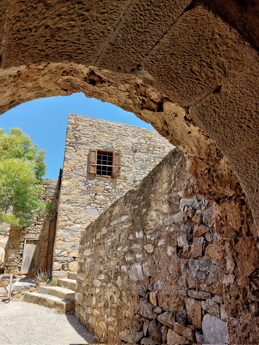 Karinvr066's tweet image. #spinalonga, #kreta