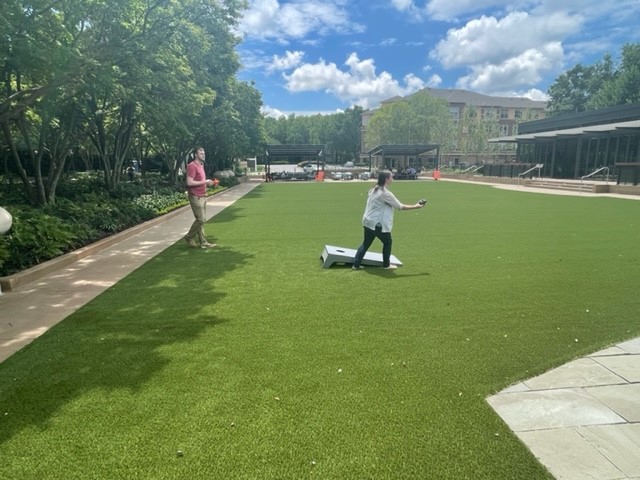 cpgcpa's tweet photo. Enjoying some pizza and cornhole on a Friday! Look at the new plaza area at Perimeter Summit!! 😊 https://t.co/4bgr8FKWdV