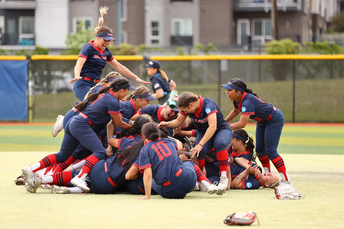 The final #D2SB Power 10 is out! Take a look at Turner Sports' Wayne Cavadi's last softball rankings for 2022: on.ncaa.com/0603D2SB.