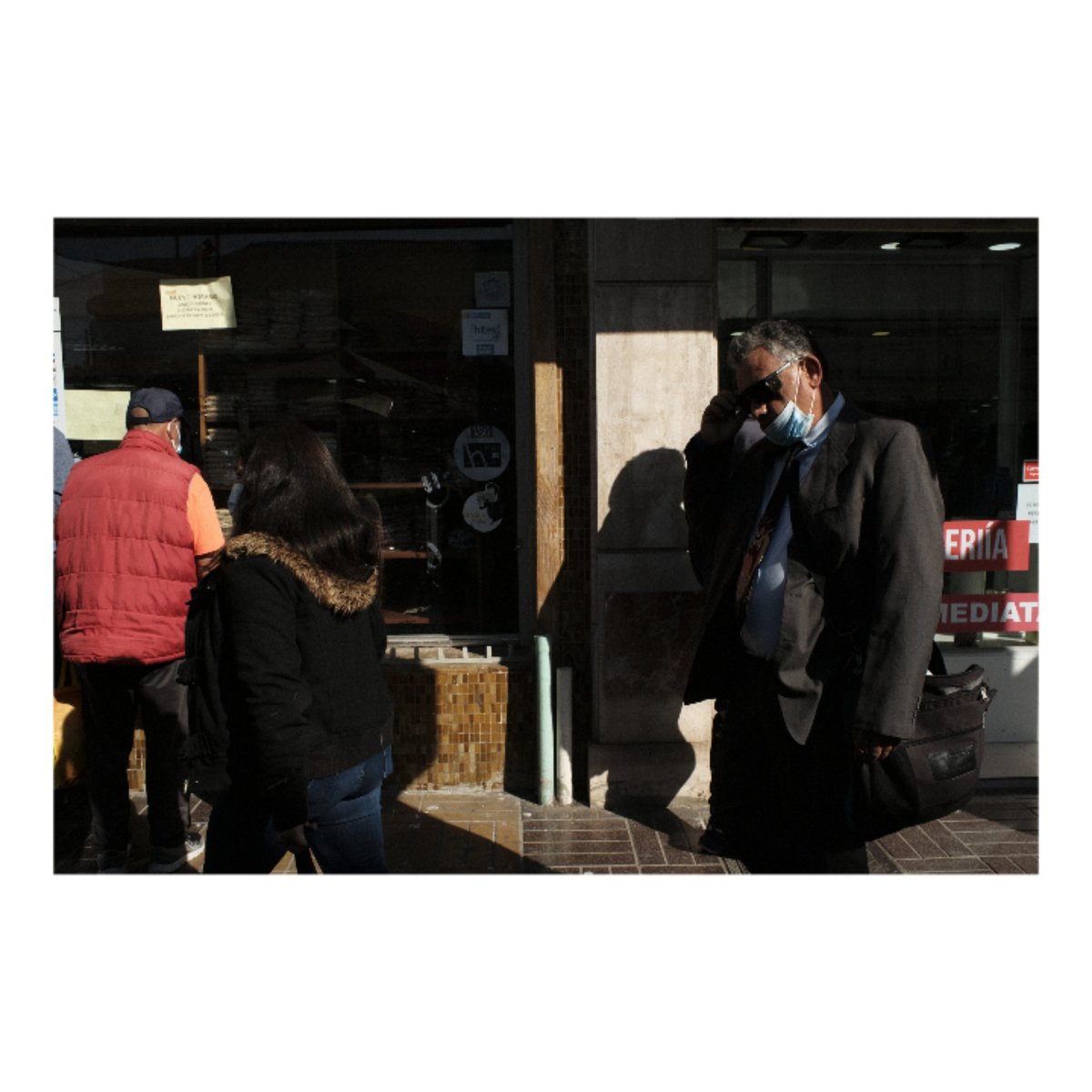 bj9white's tweet photo. #streetphotography
#streetphotographer
#streetphotographers
#streetphotographerscommunity 
#streetphotographyreview
#fotodecalle
#fotografocallejero 
#streetphotographyinternational
#fujifilm_xseries 
#NFTCommunity
#NFTartist 
#nftart 
#streetphoto
#streetphotocollective https://t.co/CJxc2SqtcL