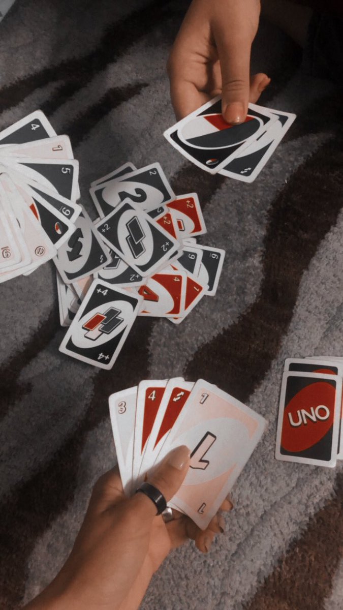 UNO Time 🤪
ضل حدا بلعبها غيرنا؟😝