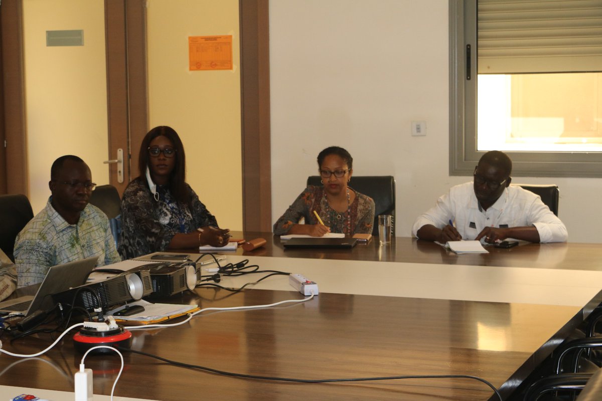 FAOSenegal's tweet image. Riches échanges entre les équipes @FAOSenegal, @FAOWestAfrica, @asergmv, @UEauSenegal et M. Niclas Gottmann de la @EU_Commission sur:

🌳Etat d’avancement du projet de reforestation #RIPOSTES 
🤝🏿Synergies d'actions avec les partenaires

💷Union européenne @theGEF @FAO

#PSE_Vert