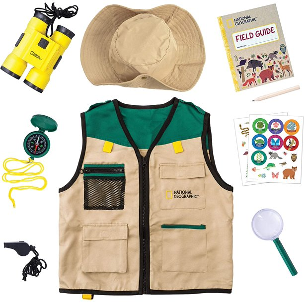 National Geographic Kids Books #EscapeTheIndoors #Giveaway! The Winner will receive 5 books & the Backyard Safari Kit with an ARV of $114. @NGKidsBks #GreatOutdoorsMonth #GetOutdoorsDay 👉🏽 susiesreviews.com/2022/05/nation…