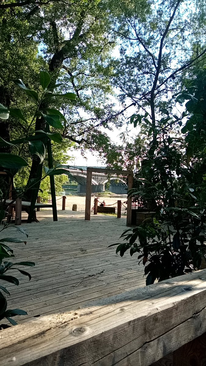 MarcinZenko's tweet image. Okulary mostu  😇😇😇😇😇😇