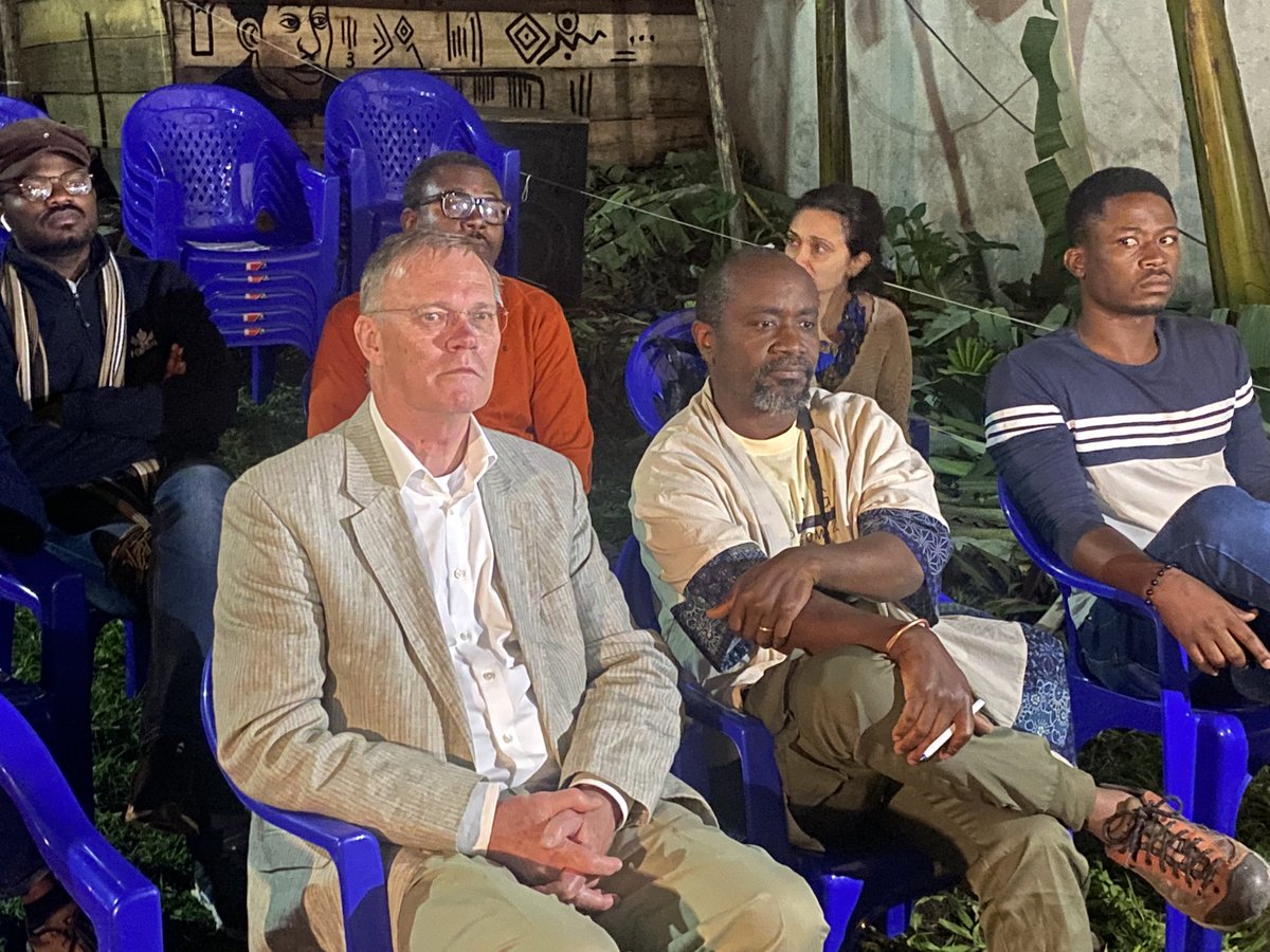NLenRDC's tweet photo. Première projection du film « Stop Filming Us but Listen » de la réalisatrice @betty_vivuya et produit par @Yole_Africa à Goma. @NLkinbrazza y a été représenté par Mr Jan van Renselaar. https://t.co/55IDHeYwqr