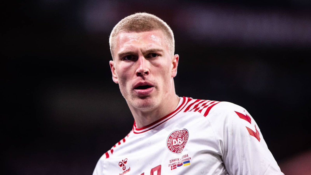OneLeeds1919's tweet photo. Rasmus Kristensen will sign a 5 year deal with Leeds United.

🗞  Jeunes Footeux

#LUFC | #Leeds https://t.co/MTHp8wHeJ8