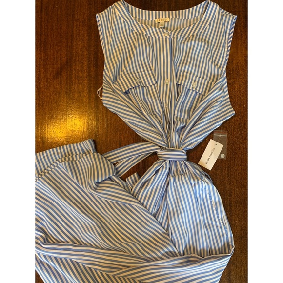 kashelton's tweet photo. So good I had to share! Check out all the items I'm loving on @Poshmarkapp from @misty24564609 #poshmark #fashion #style #shopmycloset #spense: https://t.co/rZyn0ssyPW https://t.co/5368CIAG8W